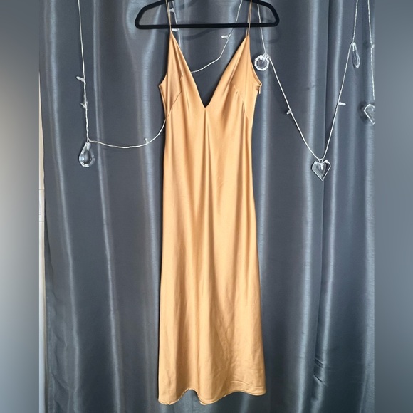 Zara Satin Midi Dress - Picture 4 of 7